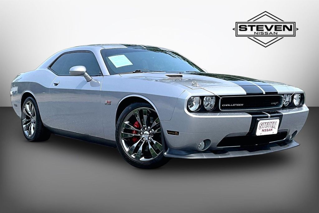 Billet Silver Metallic Clearcoat 2014 Dodge Challenger Coupe Rear-Wheel Drive 5-Speed Automatic
