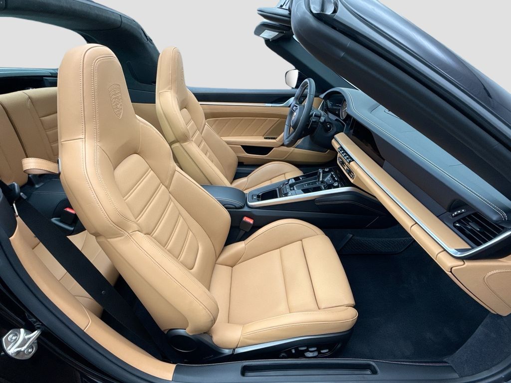 Thumbnail: 2024 Porsche 911 - 29