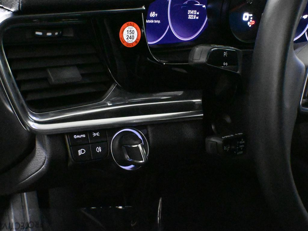 2022 Porsche Panamera Platinum 31