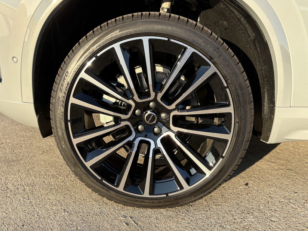 New 2026 Gray Volvo B6 Plus 6-Seater image 9