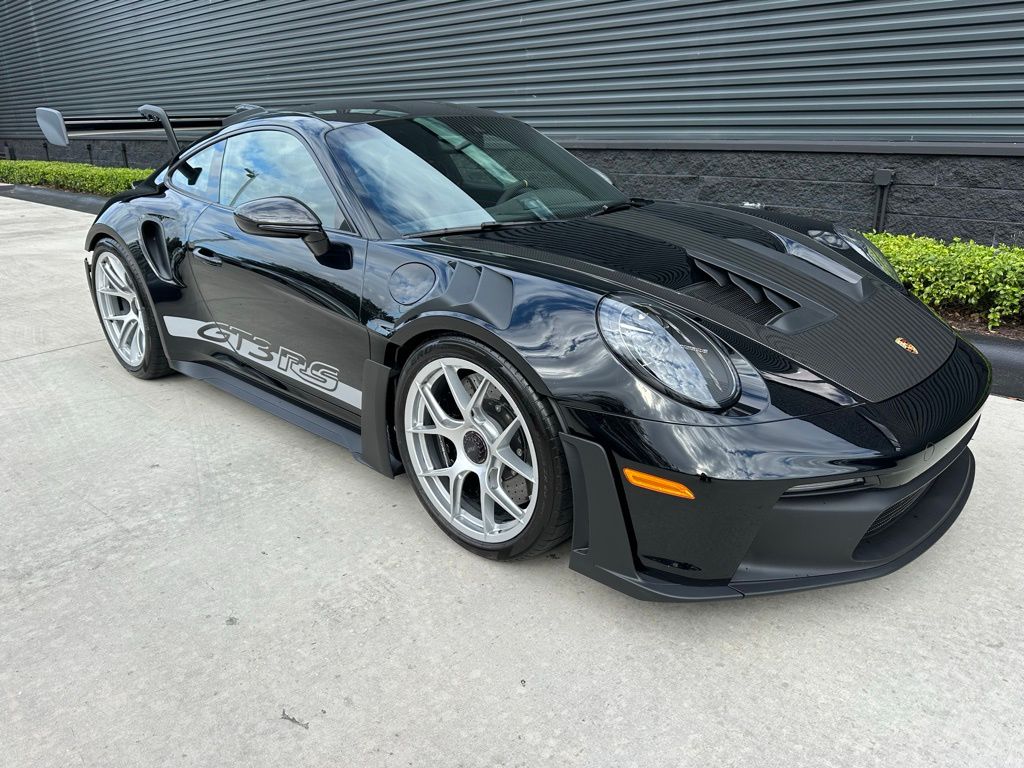 Thumbnail: 2025 Porsche 911 - 11