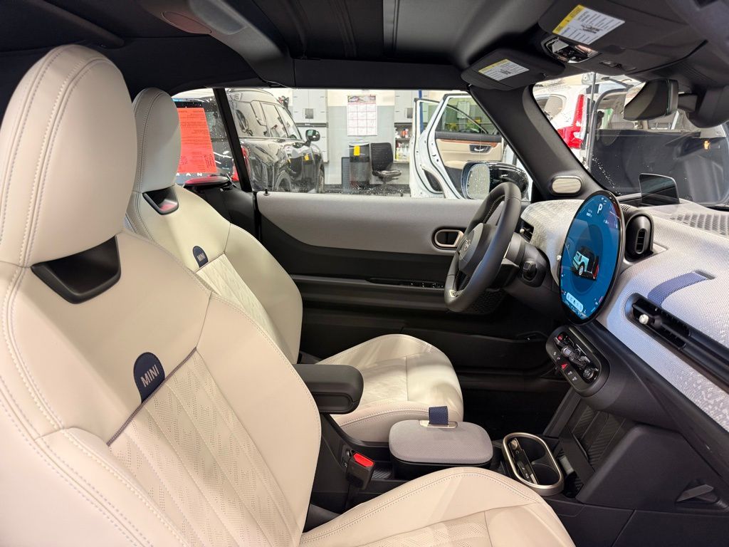 Thumbnail: 2026 MINI Cooper - 23