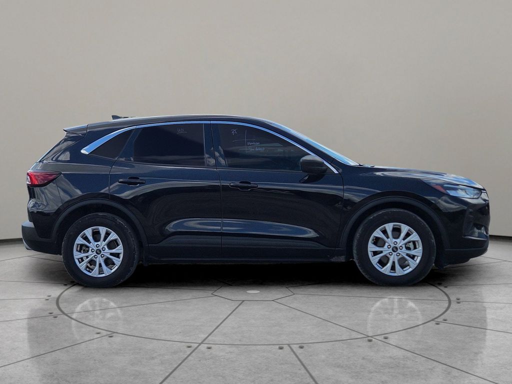 Used Car 2024 Ford Escape  Active For Sale Under $25,000 In San Marcos, Texas