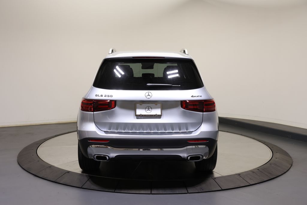 Thumbnail: 2026 Mercedes-Benz GLB - 6