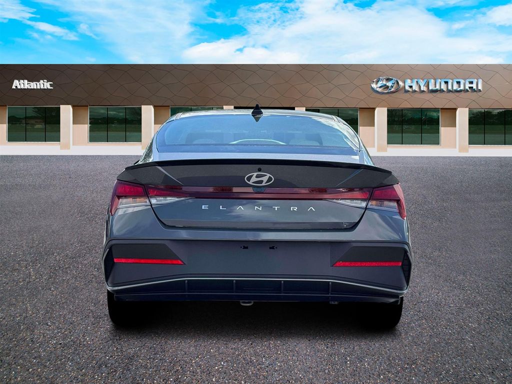 New 2026 Hyundai Elantra Sedan