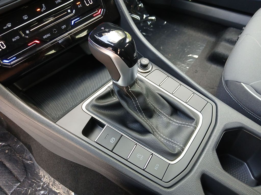 New 2026 Black Volkswagen 1.5T Sport image 22