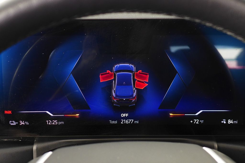 Thumbnail: 2023 BMW i4 - 31