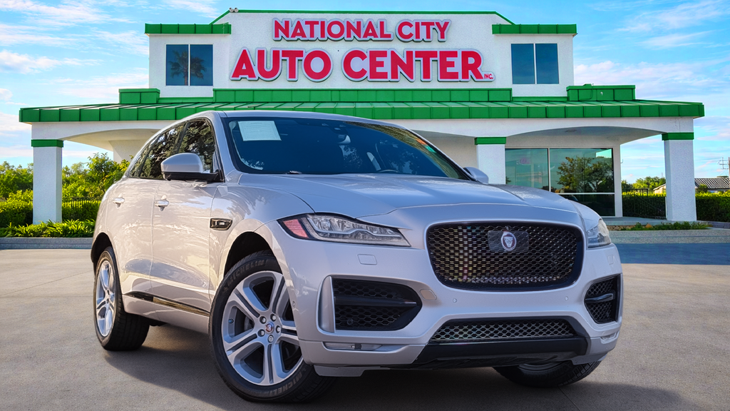 2018 Jaguar F-PACE R-Sport