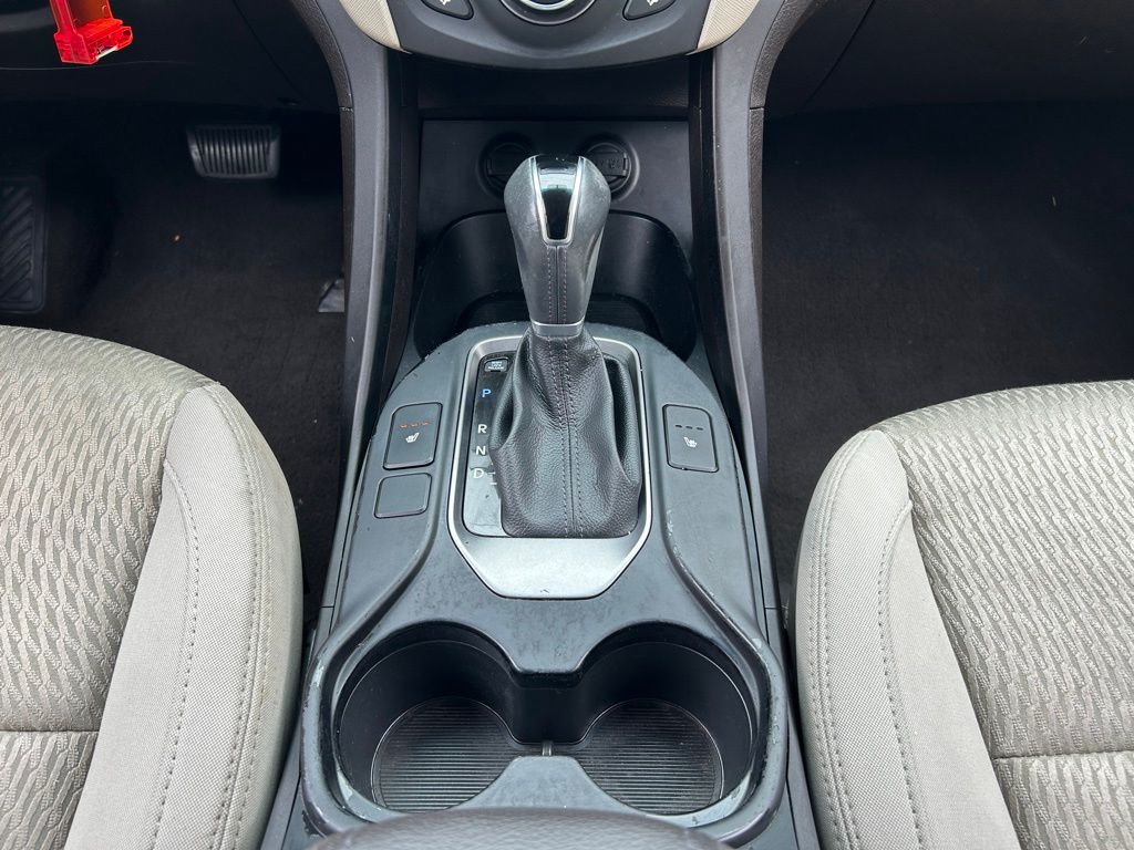 Thumbnail: 2013 Hyundai Santa Fe - 15