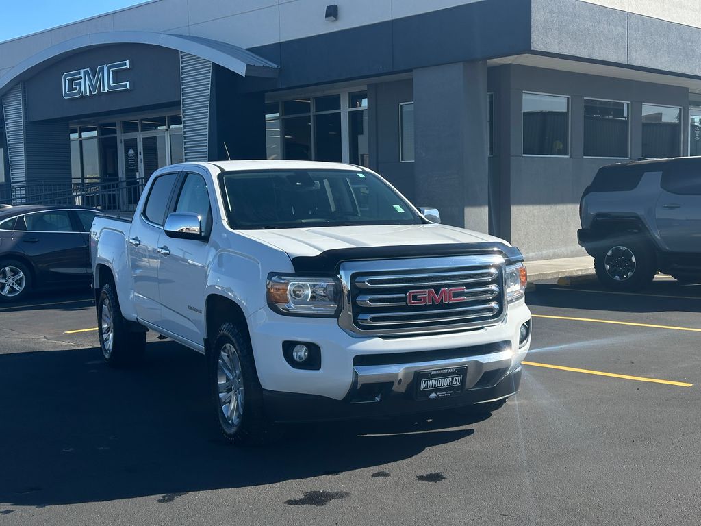 Summit White 2020 GMC Canyon Pickup Truck Four-Wheel Drive 8-Speed Automatic