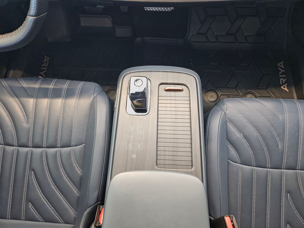 2023 Nissan Ariya PLATINUM+ e-4ORCE