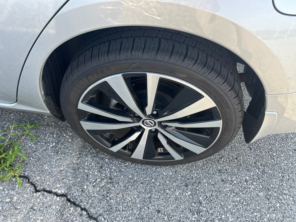 2022 Nissan Altima — photo 8