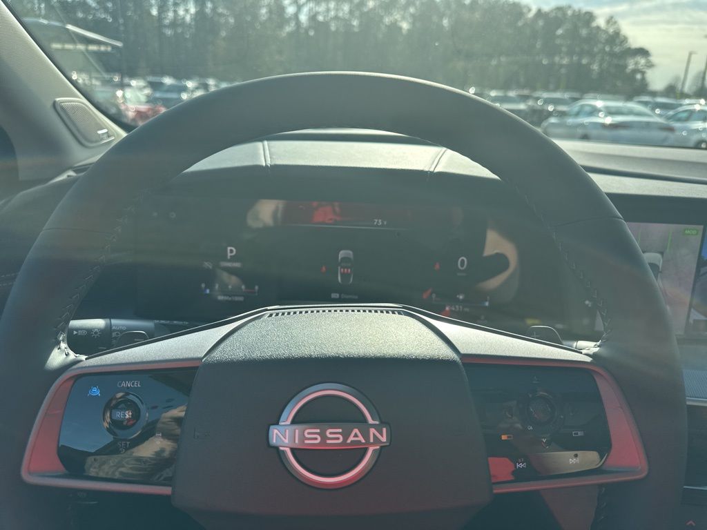 2025 Everest White Pearl Tricoat Nissan Murano SL AWD SUV
