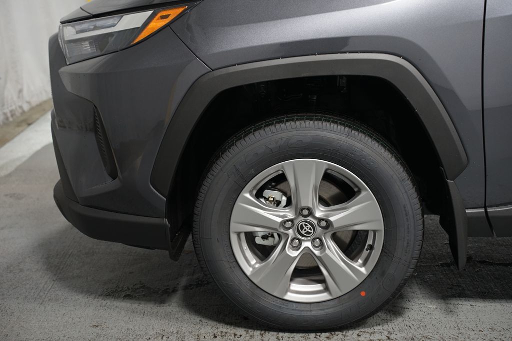 Thumbnail: 2025 Toyota RAV4 - 5