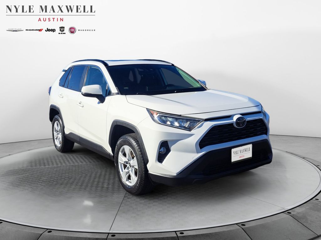 Used Car 2019 Toyota Rav4  Xle For Sale Under $25,000 In Austin, Texas