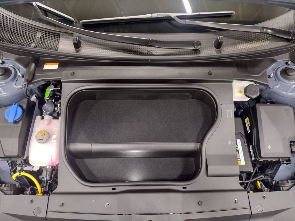 2025 Hyundai IONIQ 6 Limited