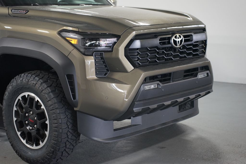 Thumbnail: 2025 Toyota Tacoma - 4