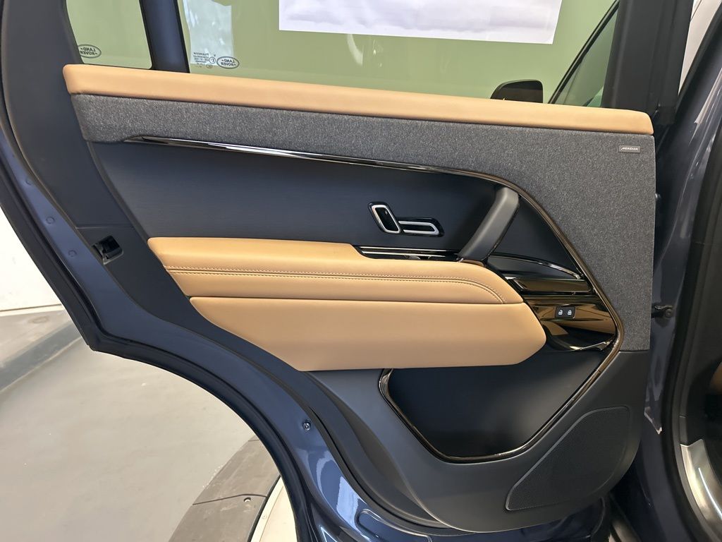 Thumbnail: 2026 Land Rover Range Rover Sport - 23