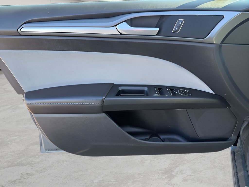 2014 Ford Fusion Hybrid