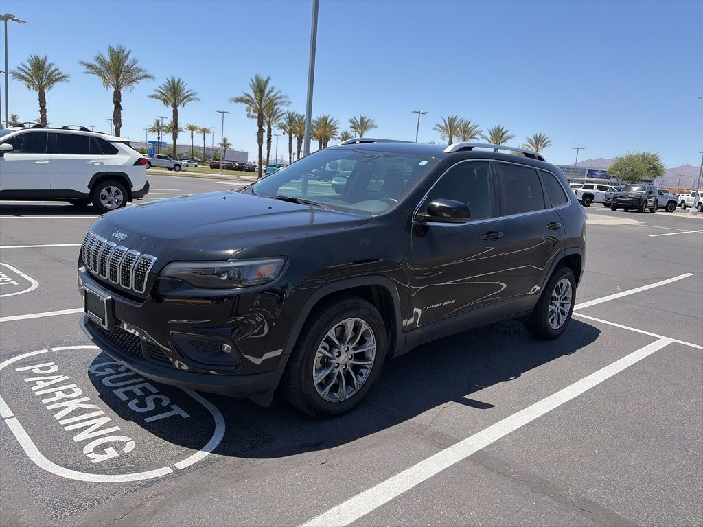 Thumbnail: 2019 Jeep Cherokee - 3