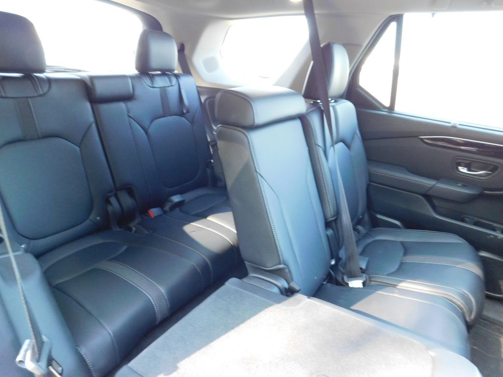 Thumbnail: 2025 Honda Pilot - 5