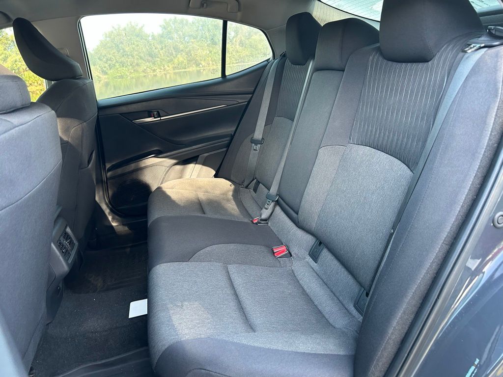 Thumbnail: 2025 Toyota Camry - 13