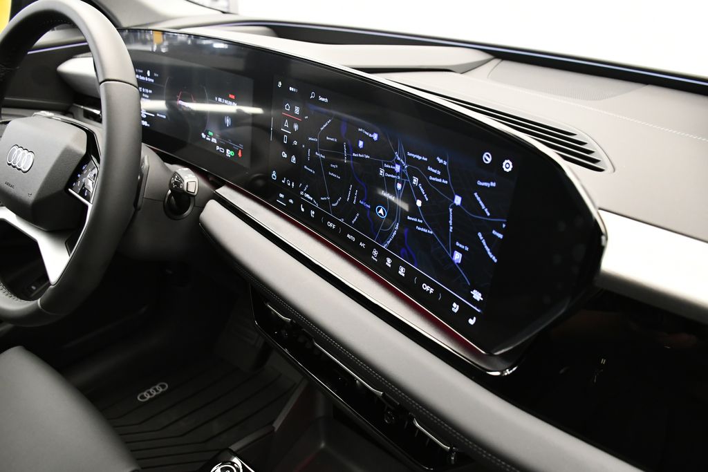 Thumbnail: 2025 Audi Q6 e-tron - 26