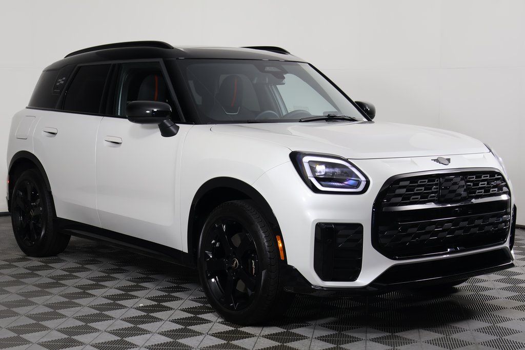 Thumbnail: 2026 MINI Cooper Countryman - 3