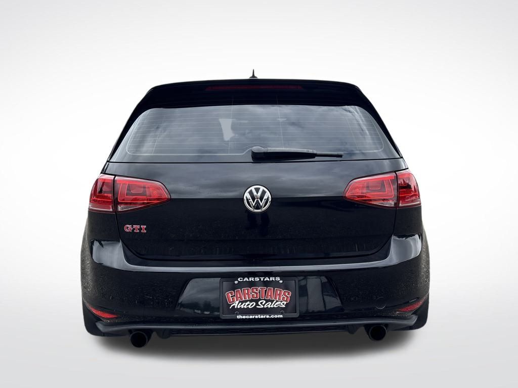 2015 Deep Black Pearl Volkswagen Golf GTI Autobahn FWD Hatchback