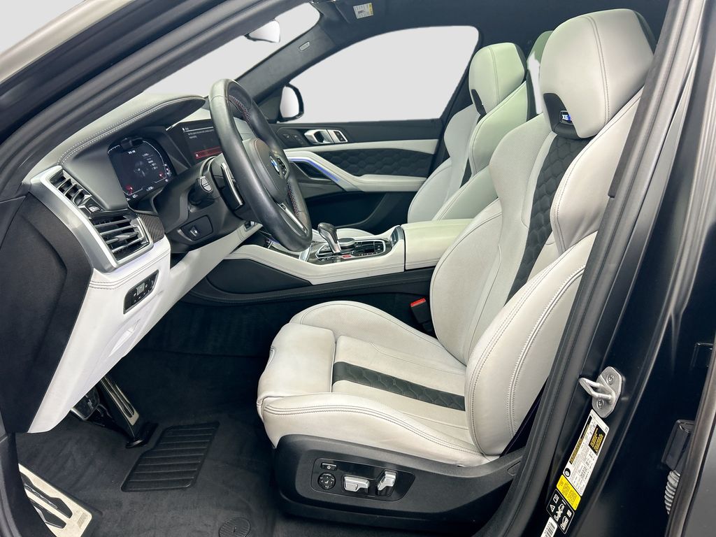 Thumbnail: 2023 BMW X6 - 18