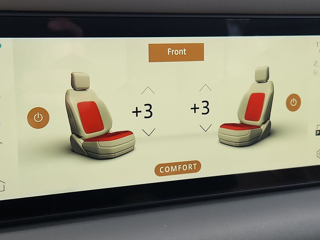 Thumbnail: 2020 Land Rover Defender - 24