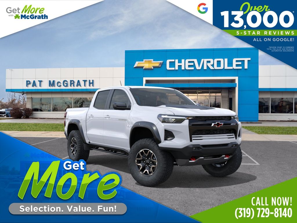 Summit White 2026 Chevrolet Colorado Pickup Truck Four-Wheel Drive 8-Speed Automatic