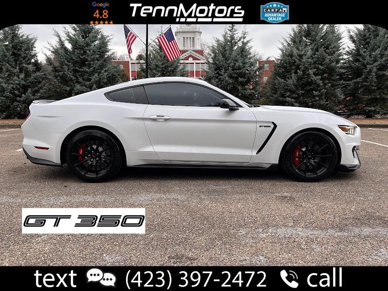 Oxford White 2016 Ford Mustang Shelby GT350 Fastback RWD Coupe Rear-Wheel Drive 6-Speed Manual