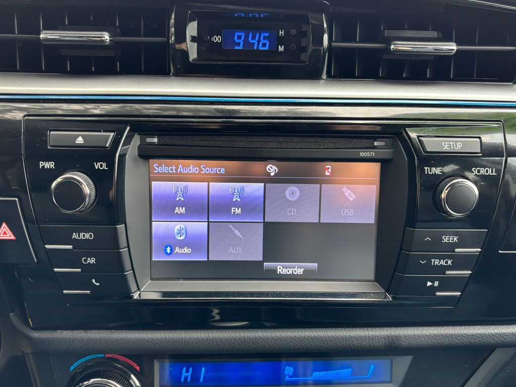 Thumbnail: 2016 Toyota Corolla - 15