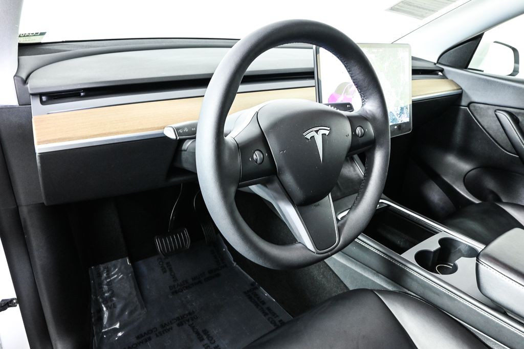 2021 Tesla Model Y Long Range 9