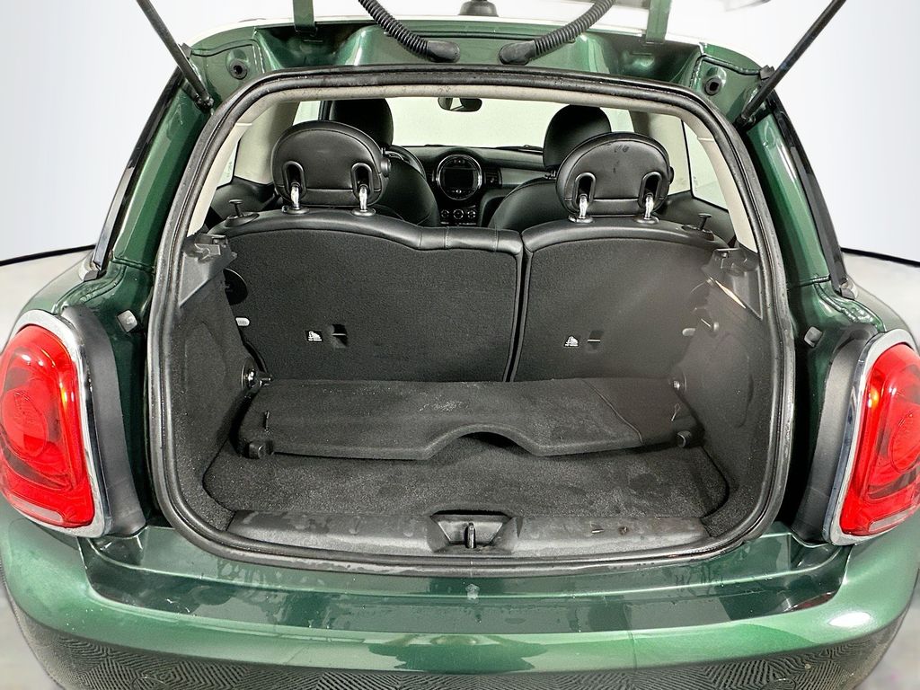 Thumbnail: 2018 MINI Cooper - 25