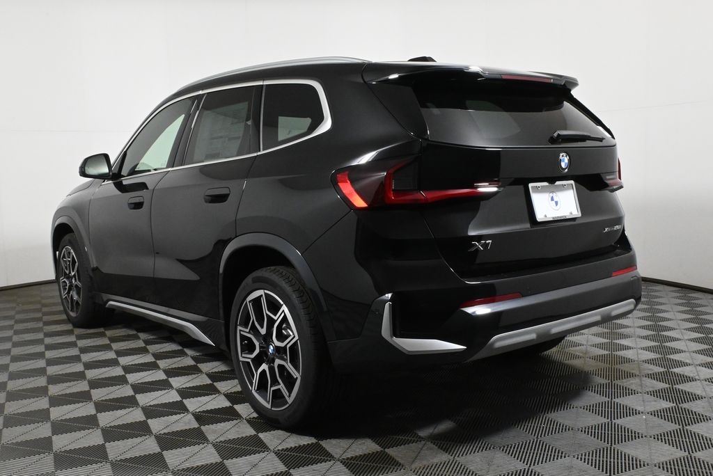 2025 BMW X1 xDrive28i 5