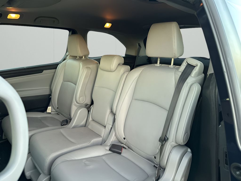 Used Car 2020 Honda Odyssey  Ex-l For Sale Under $30,000 In Austin, Texas