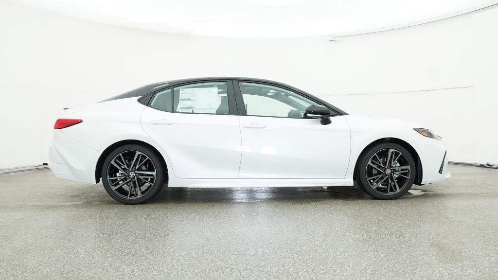 Thumbnail: 2025 Toyota Camry - 17