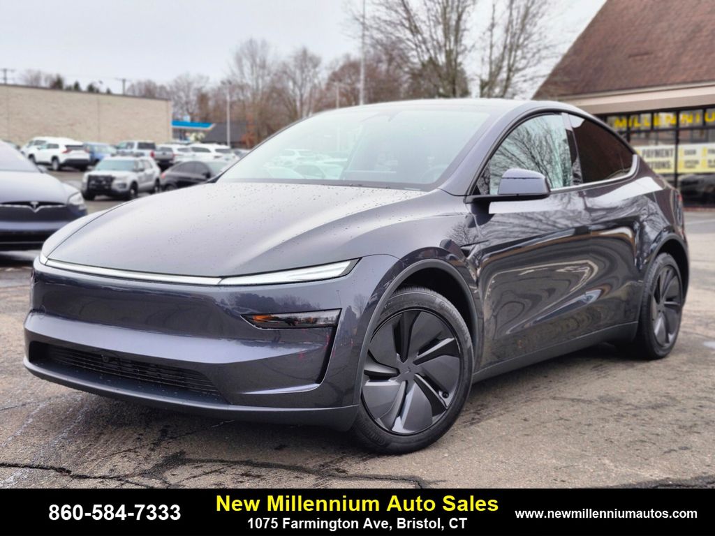 2026 Tesla Model Y Long Range AWD