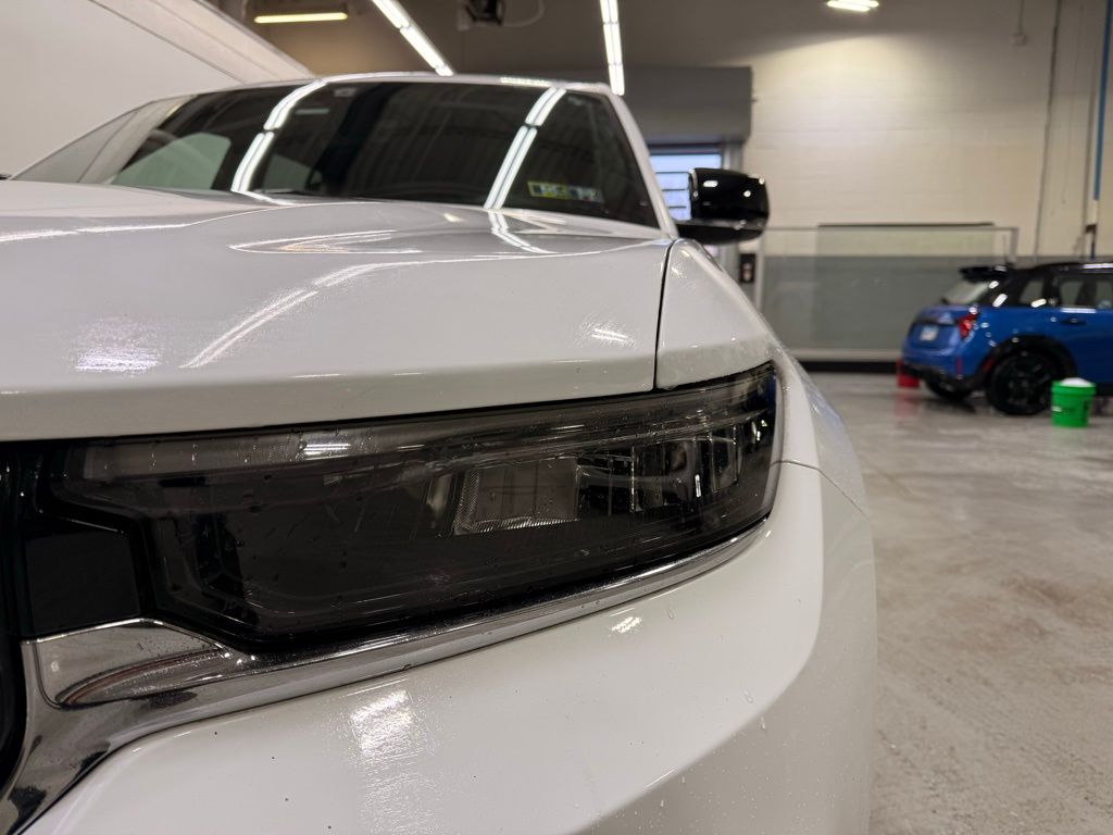 Thumbnail: 2022 Jeep Grand Cherokee - 9