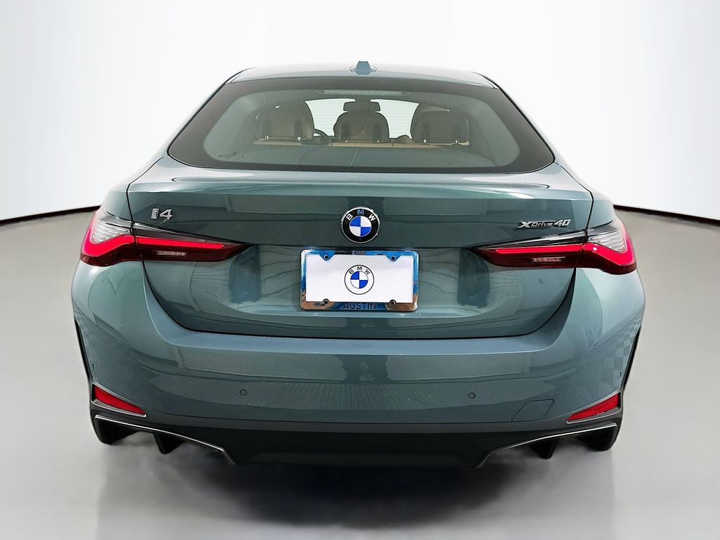 Thumbnail: 2026 BMW i4 - 6