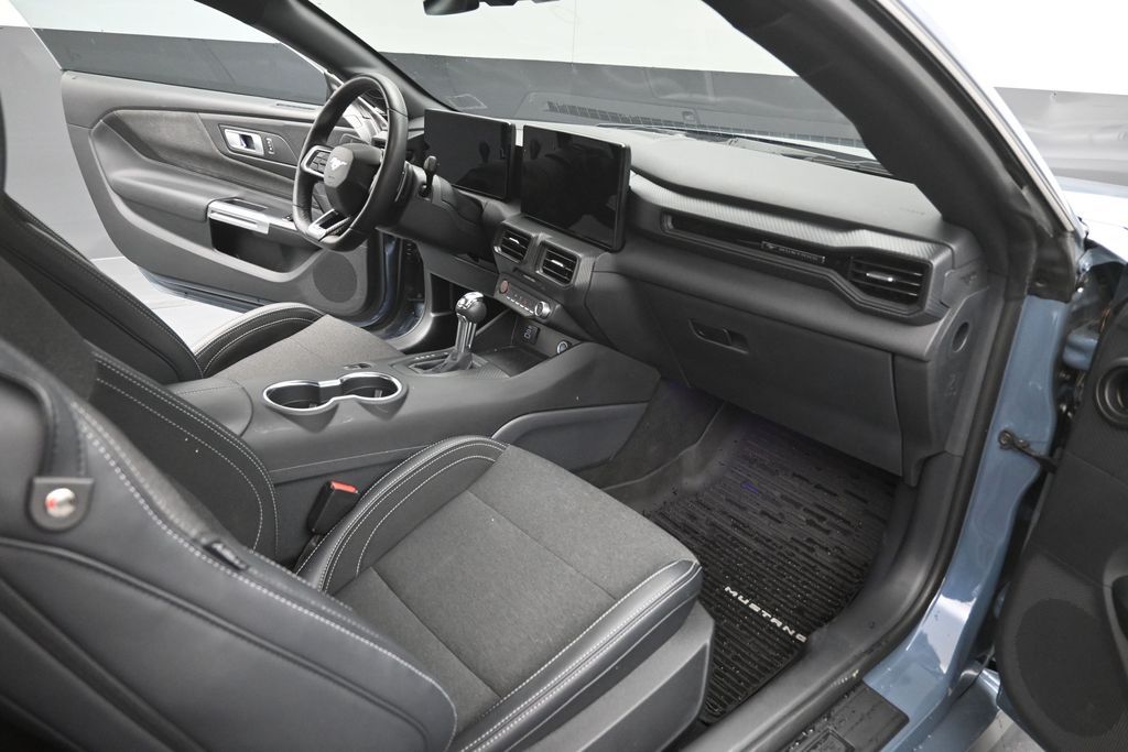 Used 2025 Ford Mustang Coupe