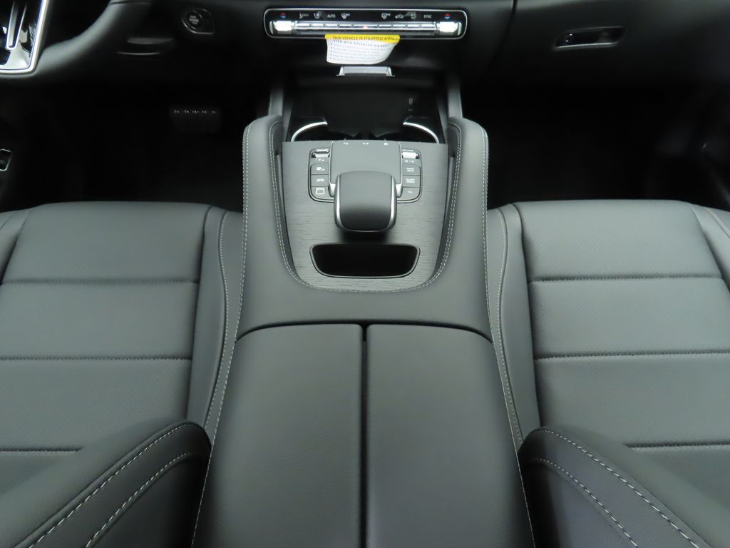 Thumbnail: 2026 Mercedes-Benz GLE - 16