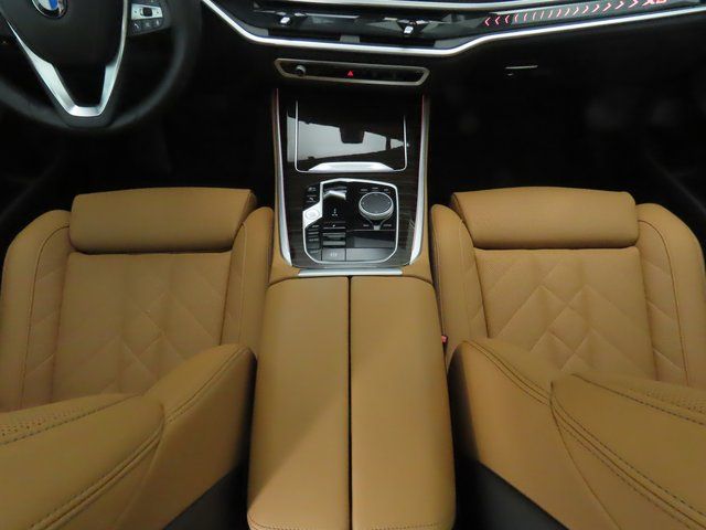 Thumbnail: 2025 BMW X5 - 17