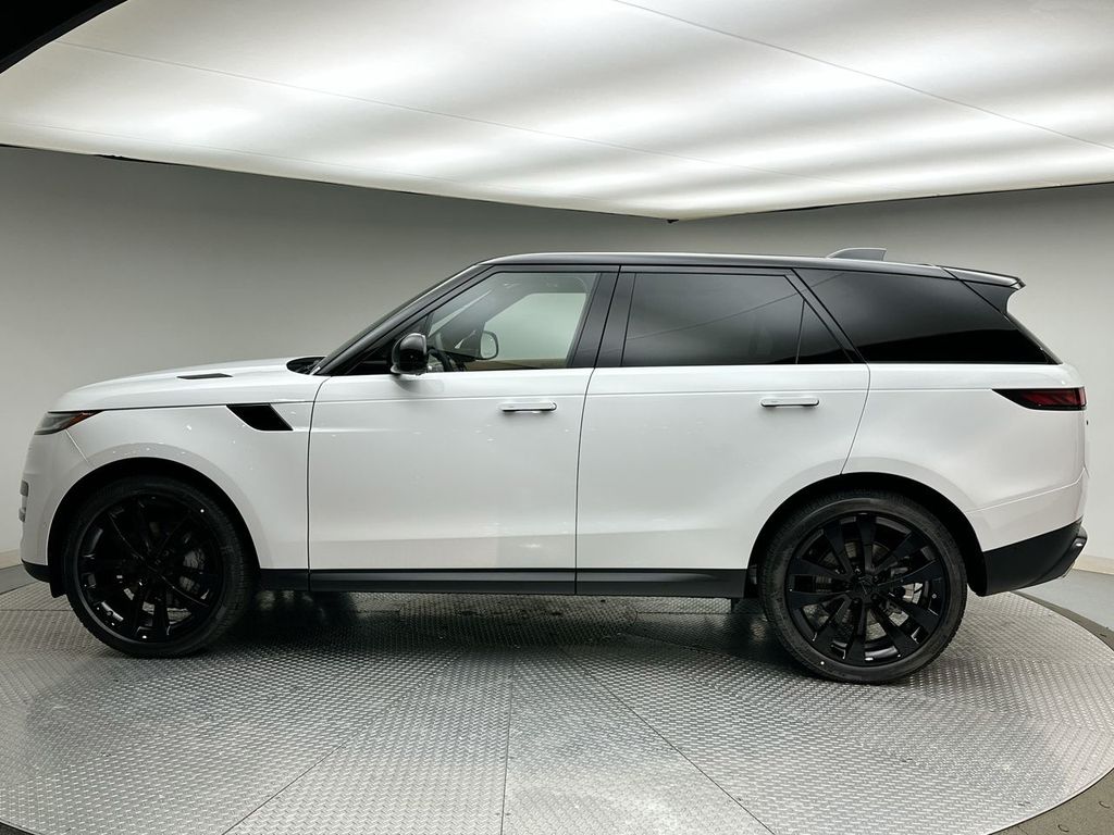 Thumbnail: 2026 Land Rover Range Rover Sport - 2