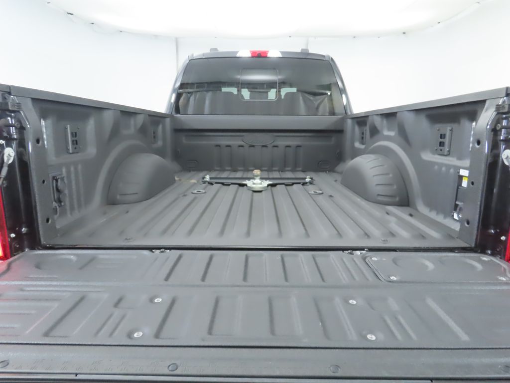 Thumbnail: 2024 Ford Econoline - 29