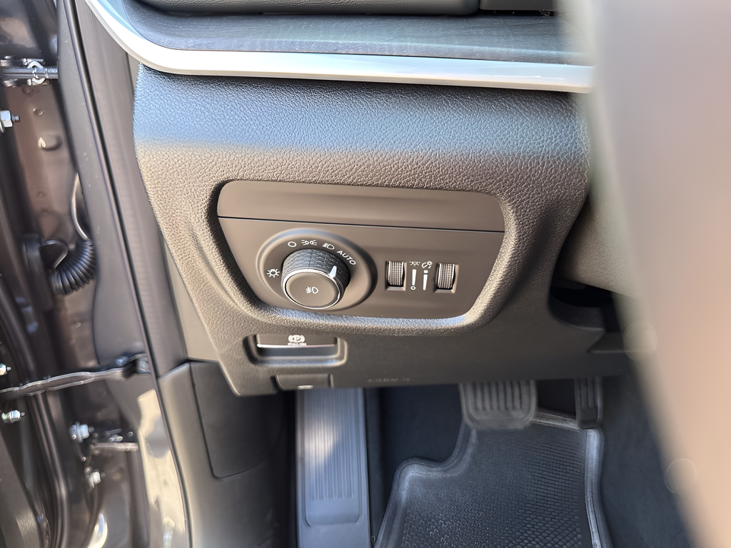 New Car 2025 Jeep Grand Cherokee L  Limited For Sale Under $50,000 In Austin, Texas