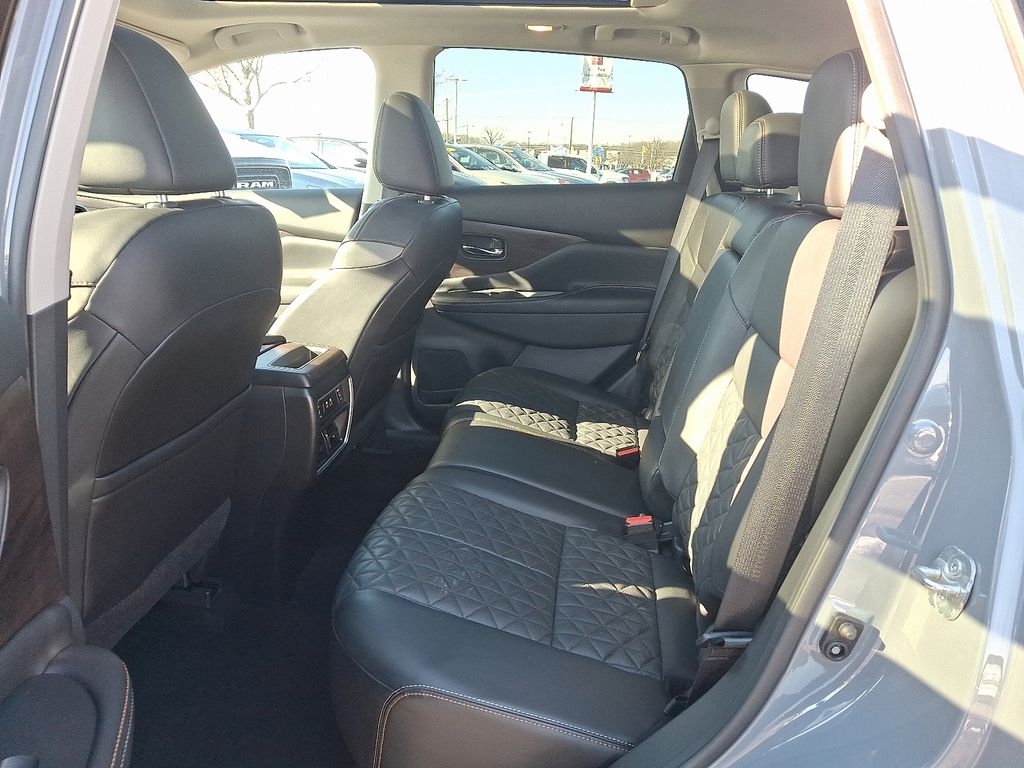 Thumbnail: 2021 Nissan Murano - 10