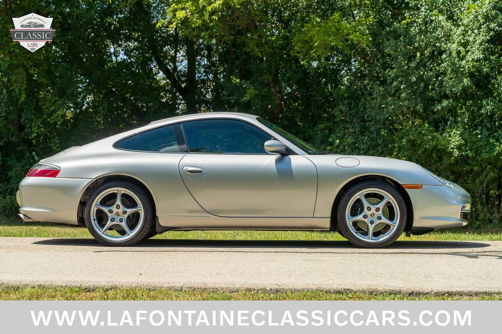2002 Porsche 911 Carrera 35